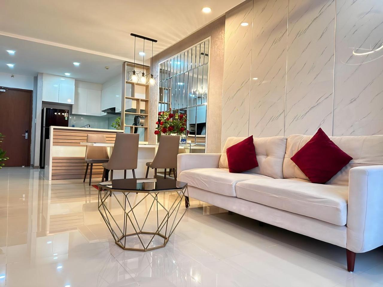 Căn Hộ Yourhomes- Gold View 2 Ngủ *